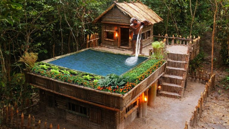 small house swimming pool